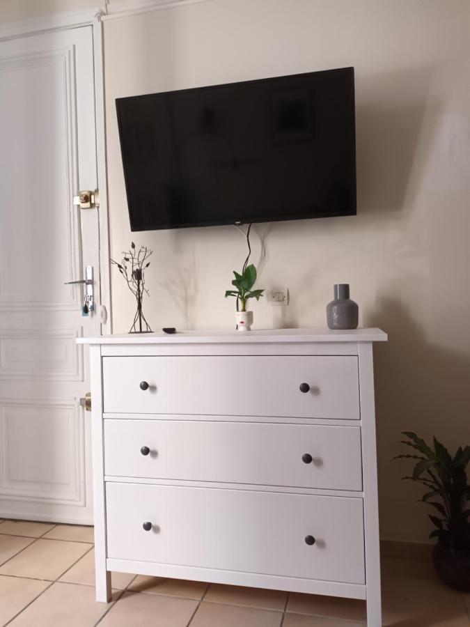 Gorgeous Place, Center Paris ,Close To Louvre Meusm And Eiffel Tour Exterior photo